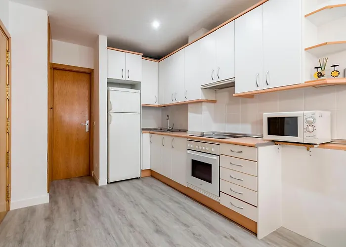 Charming Studio Avenida America